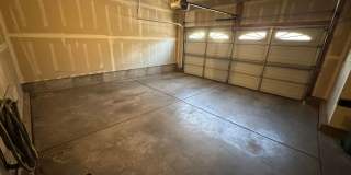 Spacious townhome with great views Gallery 34