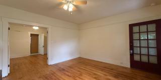 Charming, One bedroom duplex in Prime Ashland location | Available Now! Gallery 5