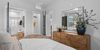 Lively at Drayton Mills Gallery 19