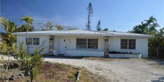4560 Capri Dr Gallery 1