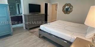 7139 Greenwood Park Circle Gallery 25