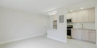 Legacy at Dadeland Gallery 18