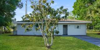 Alluring  Single Family Home | 3 BR/2BA | Front and Backyard! Gallery 3