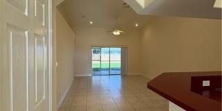 4519/4521 SW 7th Place Gallery 3