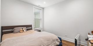 3904 N Whipple Avenue Gallery 10