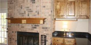 Spacious 3/2 home in convenient location Gallery 9