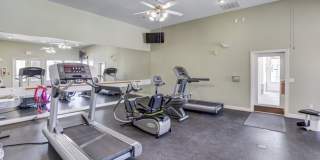 Whispering Palms - Senior and Affordable Housing Gallery 3