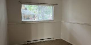 Comfortable 2-Bedroom, 1-Bath Home Available Now Gallery 11