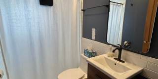 4 Bed, 2 Bath House - ALL UTILITIES INCLUDED Gallery 21