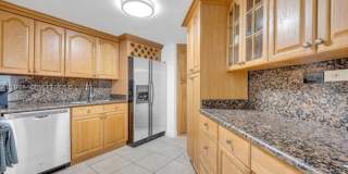 999 Brickell Bay Dr Gallery 3