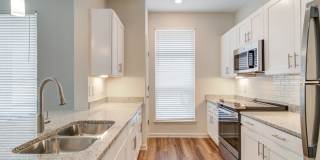 Lofts at Hamilton Luxury Apartments Gallery 17