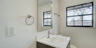 1220 Northeast 47th Street Gallery 9
