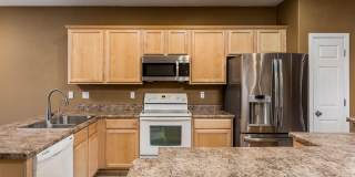 11851 W Washington Street Gallery 7