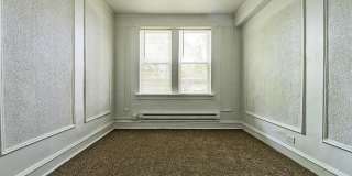 723-25 N Central Ave Gallery 19