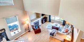 Spacious 3BR House in Gresham Gallery 4