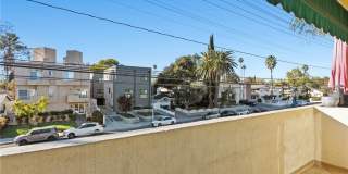 4924 Kester Avenue Gallery 10
