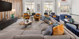 Deseo Grande Gallery 15