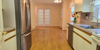 2758 N Cedar Avenue Gallery 7