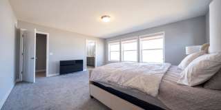 8380 Abercrombie Ln. Gallery 17