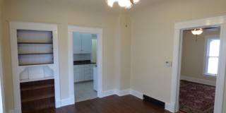 Charming 2 Bedroom Home with Bonus Room, Fenced Yard & Washer/Dryer Gallery 5