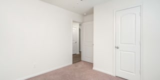 3923 Southton View Gallery 16
