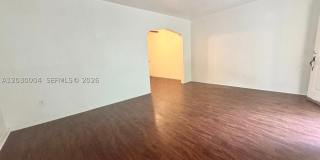 4410 NE 2nd Ave Gallery 3