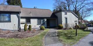 922 Heritage Village unit: B Gallery 1