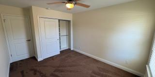 Updated SE Visalia Corner Lot Home Rent Ready! Gallery 13