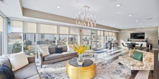 The Maxwell Downtown Des Moines Gallery 89