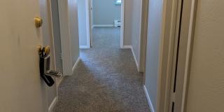 95 N Clarkson St Carolyn Arms Apartments Gallery 7
