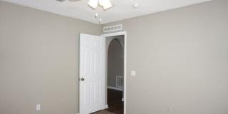 6648 Gentle Oaks Drive East Gallery 18