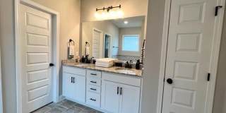136 Gardencove Circle Gallery 30
