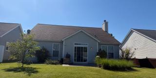 Fantastic 3 Bedroom 2 bath home on a pond Gallery 4