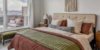 The Hallon Gallery 117