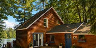 Pre-Leasing Winter and Spring Furnished Rental Gallery 1