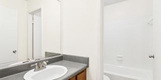 Midwood Gardens Apartments Gallery 21