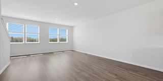 122 BOWERS Street Gallery 10