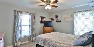 3173 Hunt Gallery 8