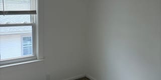 Renovdated 3 bedroom, 1 bathroom bungalow Gallery 12