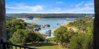 Lake Travis Waterfront Retreat – For Lease Gallery 3