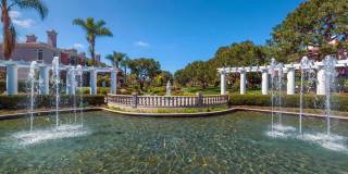 Newly renovated 2-bedroom UTC townhome in the coveted Andria of Renaissance at La Jolla community! Small pet ok! Gallery 37