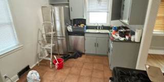 AVAILABLE NOW- 3 bbed 2 bath home! Gallery 19