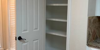 3/2/2 REMODELED BATHROOMS!  Beautiful! Gallery 3