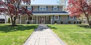 24 Barbara Lane Gallery 1