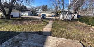 3 Bedroom in Moline Ready August 1st! 3 Bedroom in Moline Ready August 1st! Gallery 16