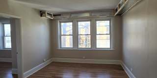 4418 North Whipple St. Gallery 1