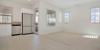 Nestled in the Woodbury Community- detached 2-bedroom Bowen Court Town Home Gallery 11
