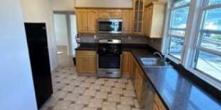 466 Cortlandt St 2nd Fl. Gallery 1