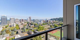 Byline Apartments Gallery 95
