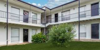 Glen Oaks Apartments Gallery 20